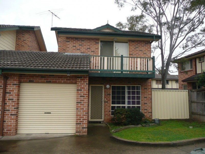 10/5 Wickfield Circuit, Ambarvale NSW 2560