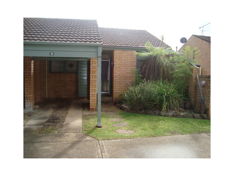 19/58 Greenoaks Ave, Bradbury NSW 2560