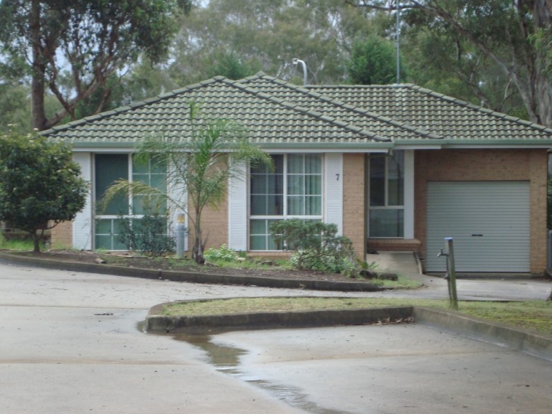 7/34 Westmoreland Road, Minto NSW 2566