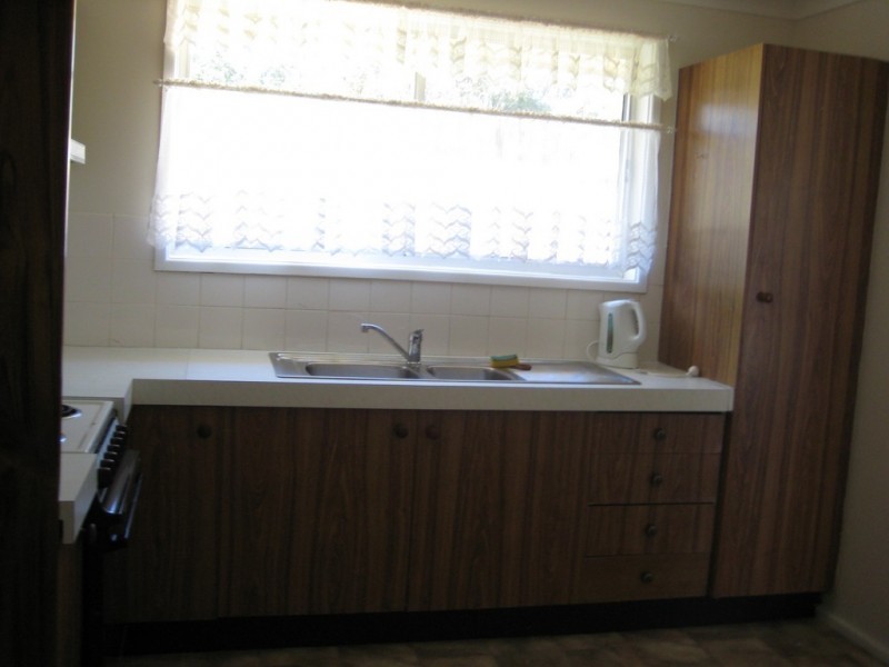 27 Dehavilland Cresent, Raby NSW 2566