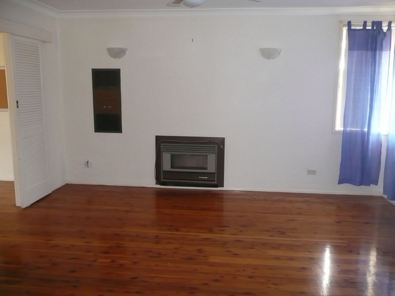 41 Burns Road, Campbelltown NSW 2560