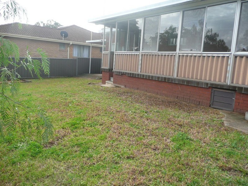 41 Burns Road, Campbelltown NSW 2560