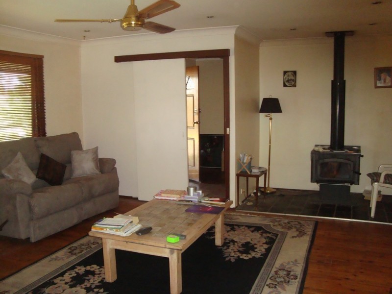 4 Bannockburn Ave, St Andrews NSW 2566