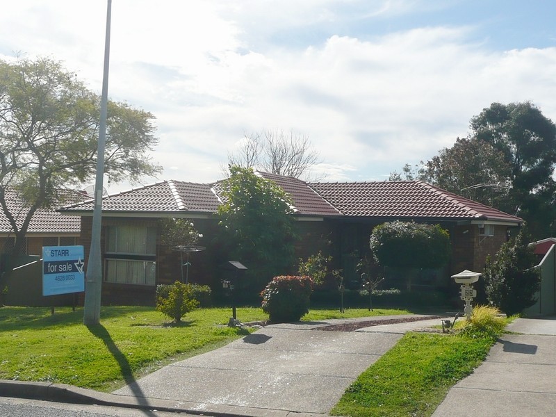 25 Leicester St,, Leumeah NSW 2560