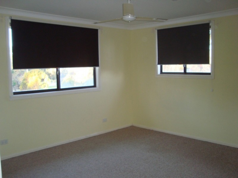 6 Talc Place, Eagle Vale NSW 2558