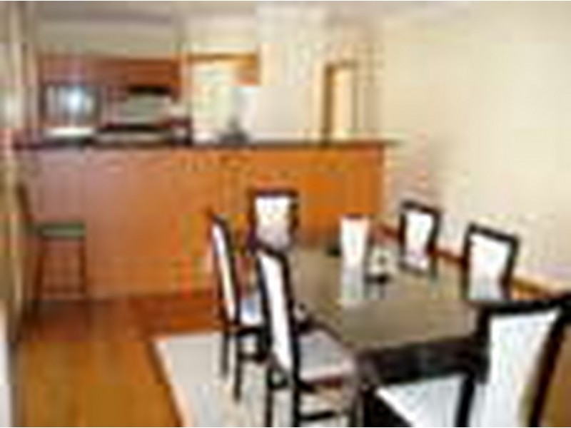 10 Gabriel Cct, Blair Athol NSW 2560
