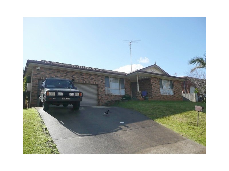 ’3′ Cochrane Street, Minto NSW 2566