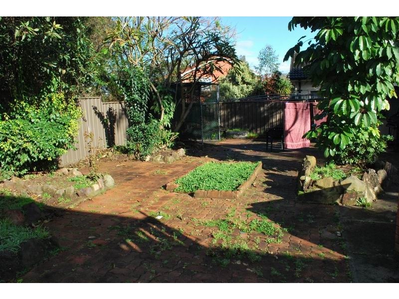 39 leumeah Road, Leumeah NSW 2560