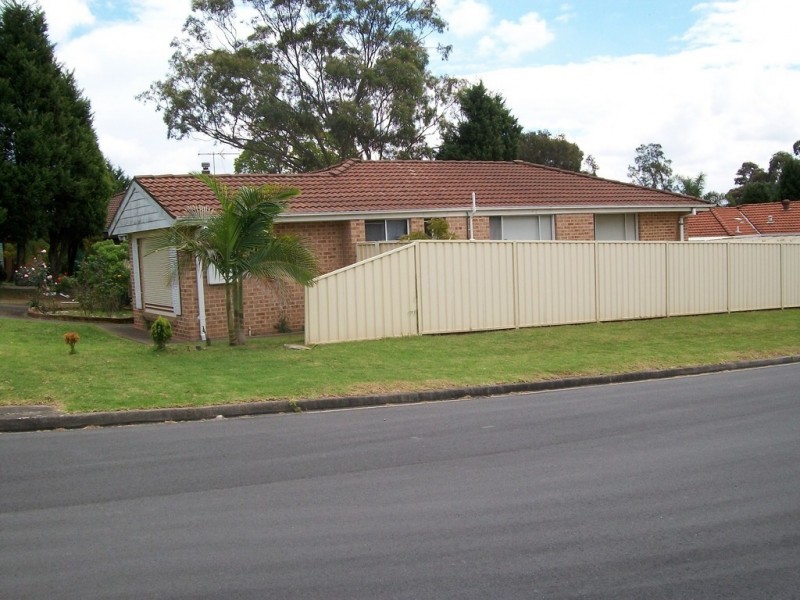 2 Bowers Place, Leumeah NSW 2560