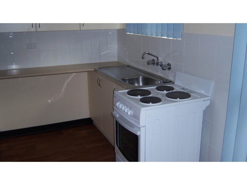 10/100 Parkhill Court, Leumeah NSW 2560