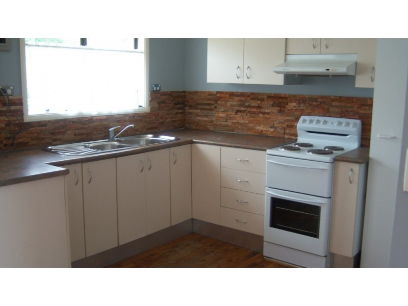 17a Crisparkle Drive, Ambarvale NSW 2560