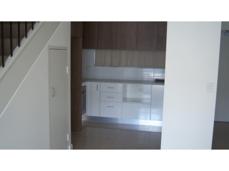 39F/541 Pembroke Road, Leumeah NSW 2560