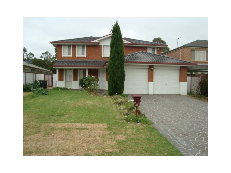 33 Lysander Place, Rosemeadow NSW 2560