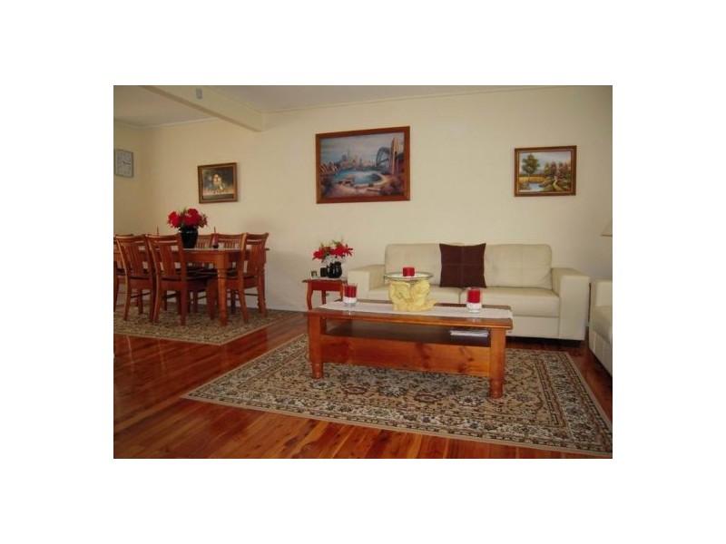 Bradbury NSW 2560