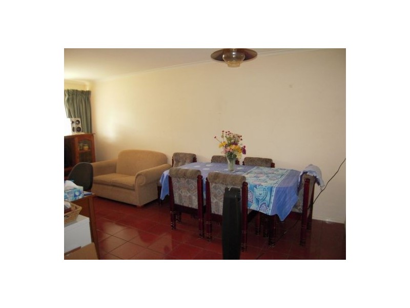 10 Peggotty Ave, Ambarvale NSW 2560