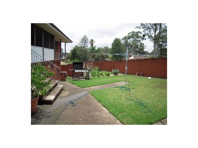 276 The Parkway, Bradbury NSW 2560
