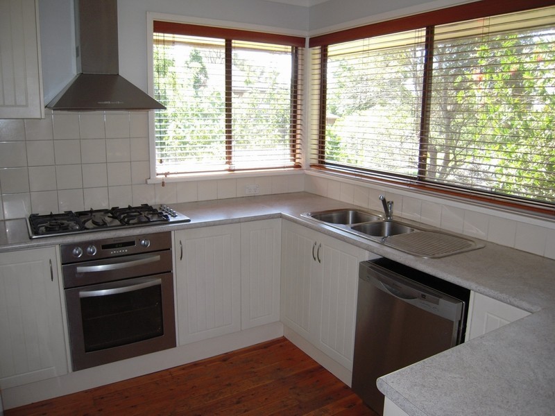 Ruse NSW 2560