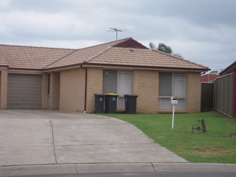 1/15 Fortinbras Close, Rosemeadow NSW 2560