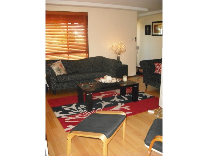 14 Torrens Place, Kearns NSW 2558
