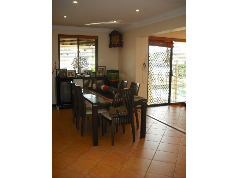 14 Torrens Place, Kearns NSW 2558