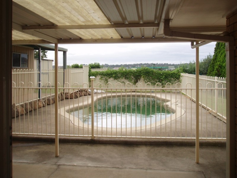 19 Opal Place, Eagle Vale NSW 2558