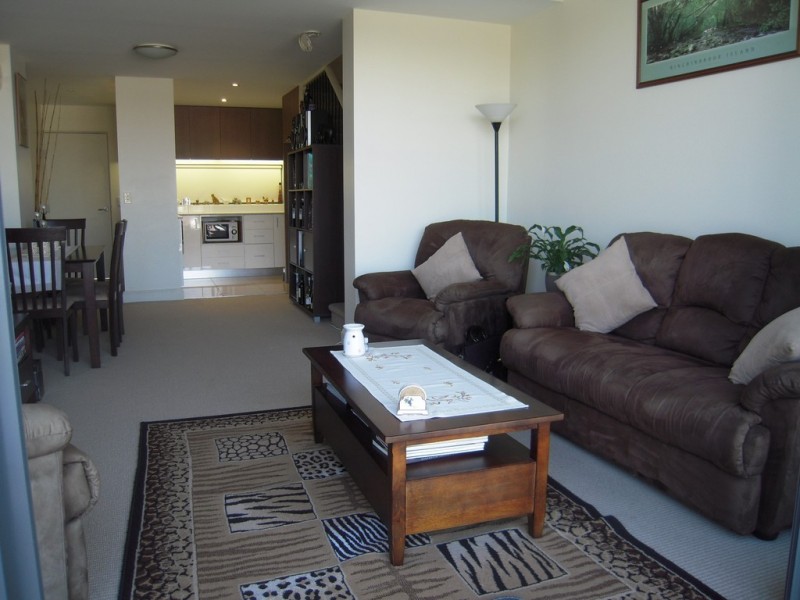 27F/541 Pembroke Road, Leumeah NSW 2560