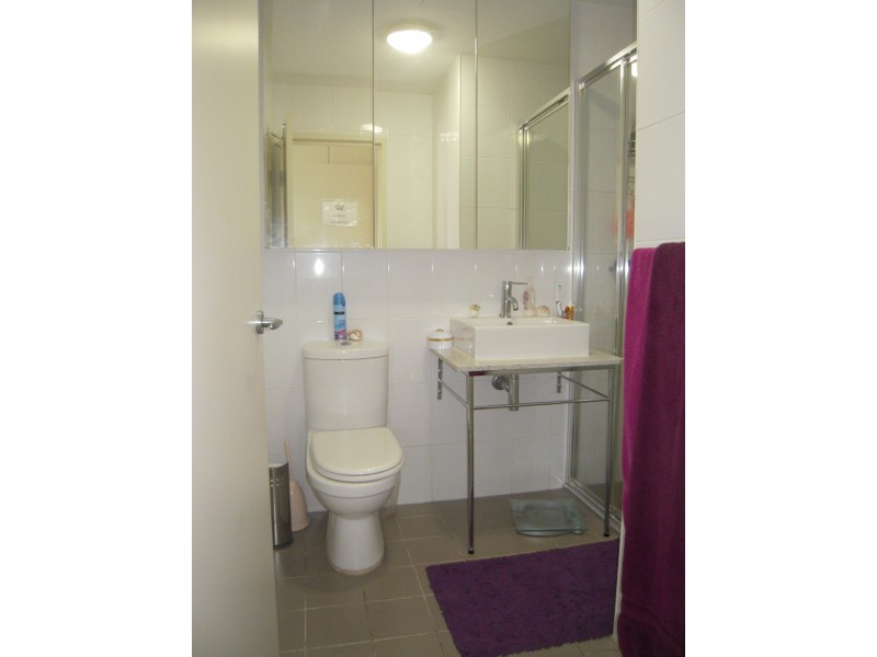 27F/541 Pembroke Road, Leumeah NSW 2560