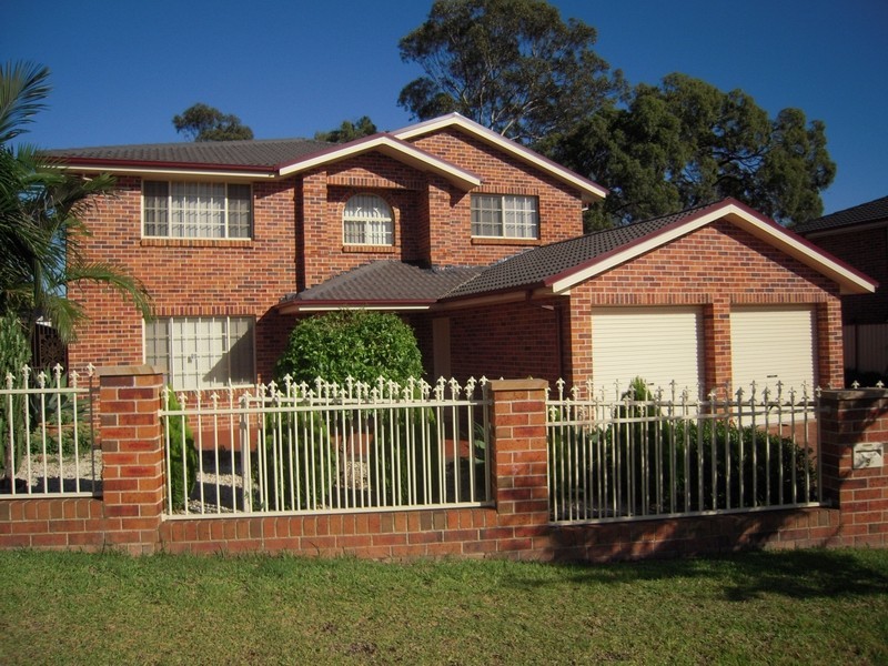 Minto NSW 2566
