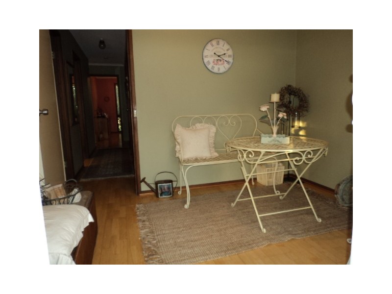 2 Hardy Street, Eschol Park NSW 2558