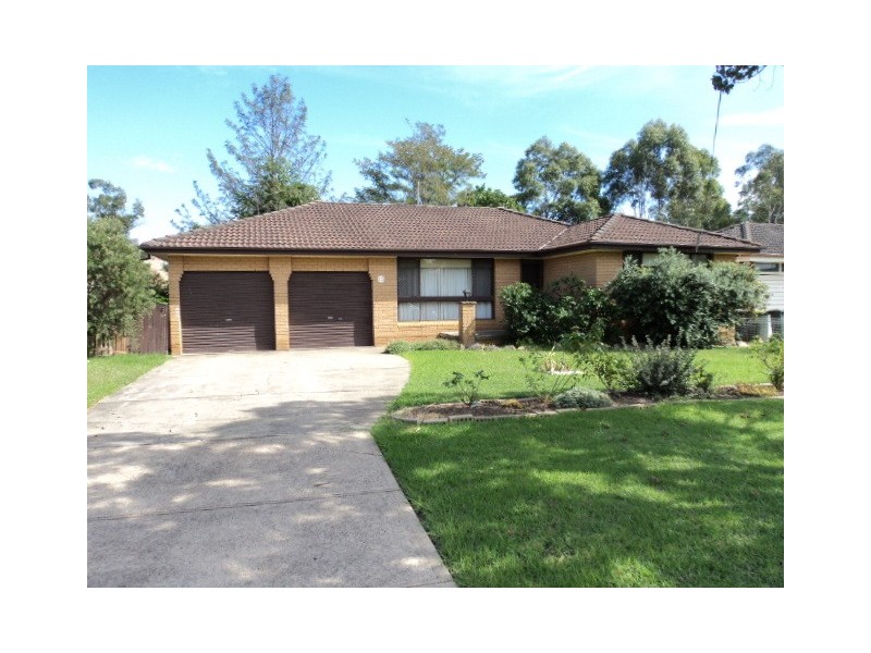 15 Forbes Place, Leumeah NSW 2560