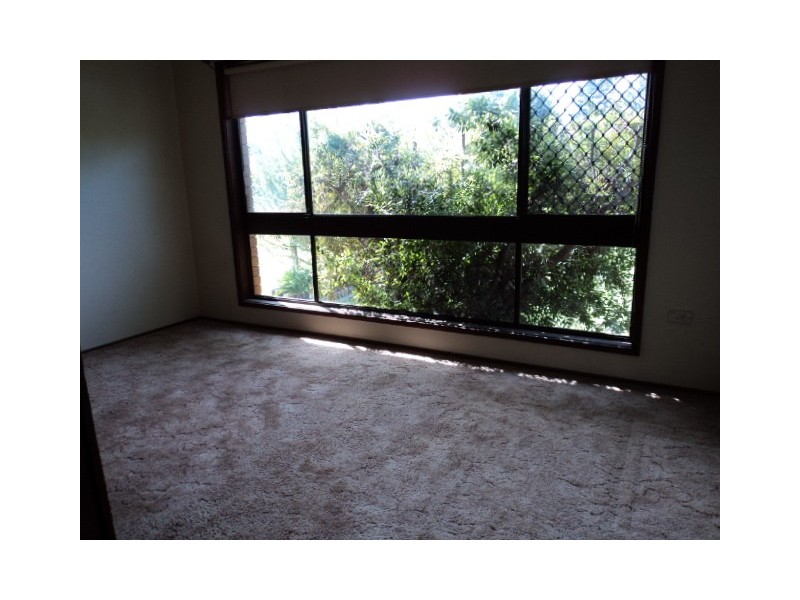 15 Forbes Place, Leumeah NSW 2560