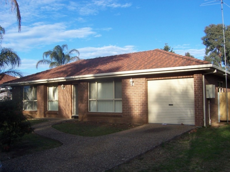 8 Currans Hill Drive, Currans Hill NSW 2567