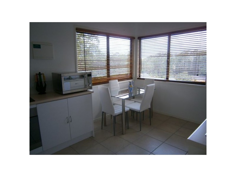 35 Kirsty Drive, Tanawha QLD 4556