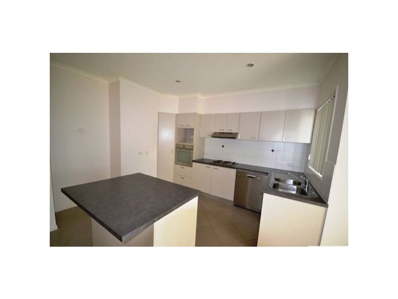 2/49 Dalton Drive, Maroochydore QLD 4558
