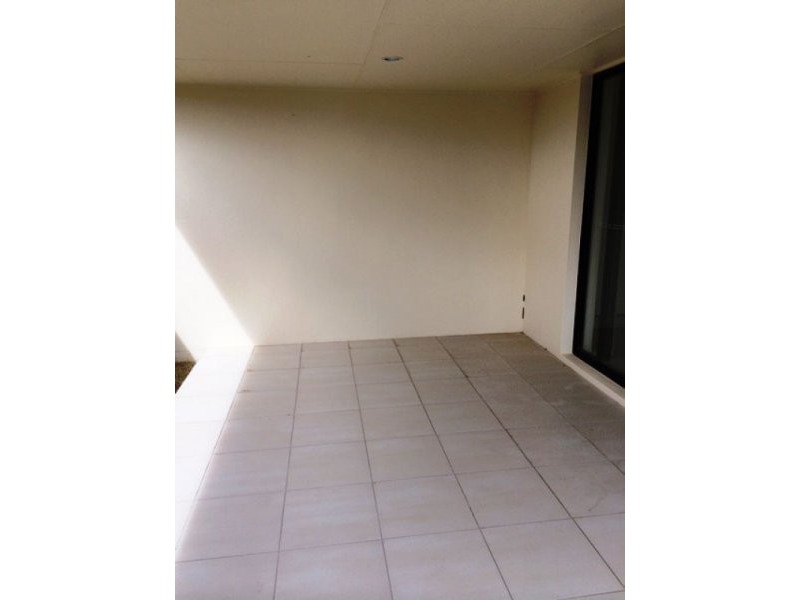 25 Henley Close, Blacks Beach QLD 4740