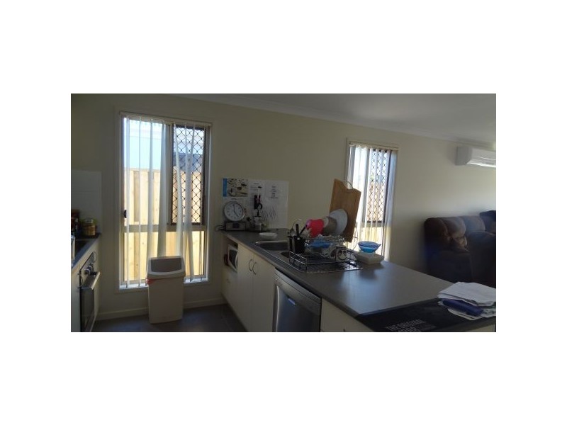35 Scarborough Circuit, Blacks Beach QLD 4740