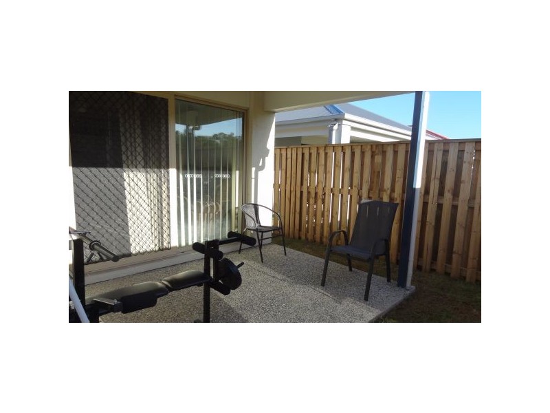 35 Scarborough Circuit, Blacks Beach QLD 4740