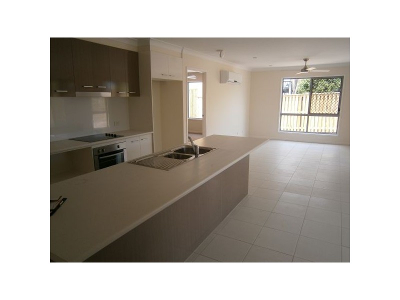 61 Peppertree Circuit, Maroochydore QLD 4558