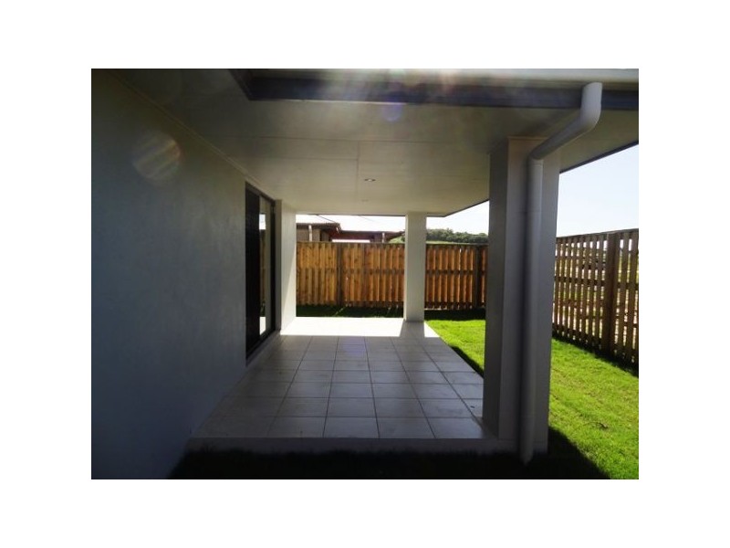 24 Esperance Avenue, Blacks Beach QLD 4740