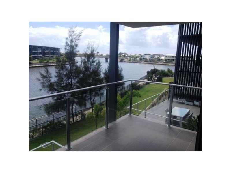 17/99 Birtinya Boulevard, Birtinya QLD 4575