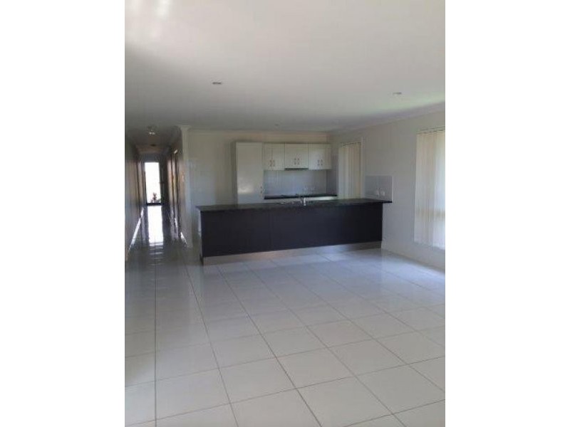 46 Donovan Street, Blacks Beach QLD 4740