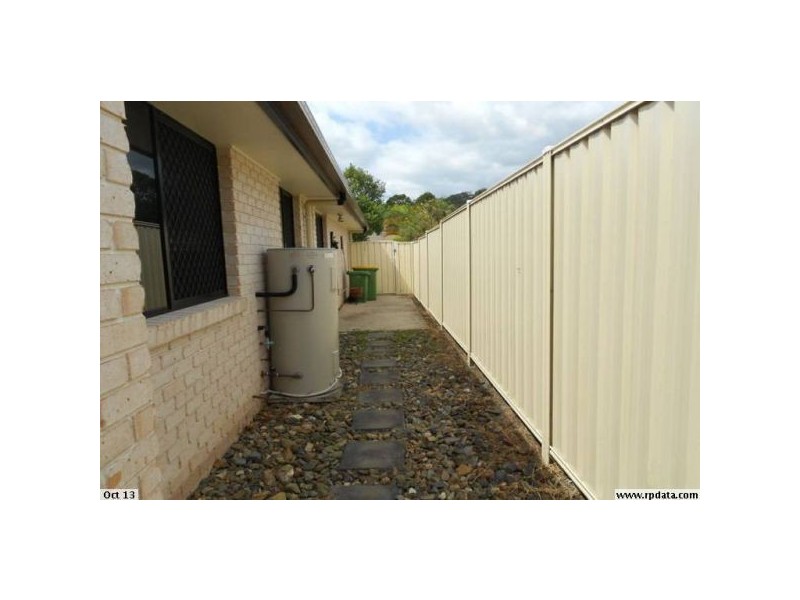 16 Maddock Avenue, Mooloolah Valley QLD 4553