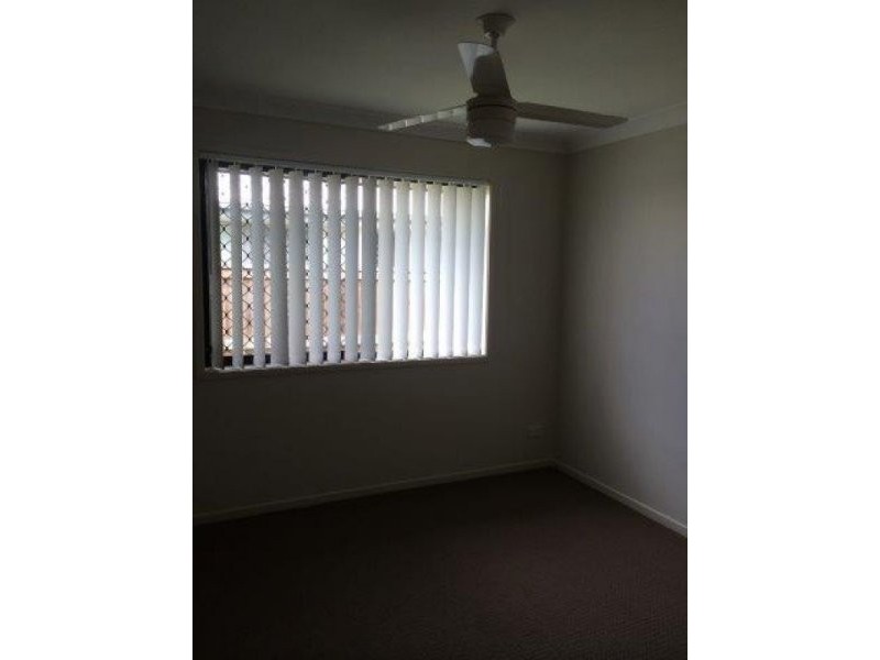 8 Trinity Parade, Blacks Beach QLD 4740