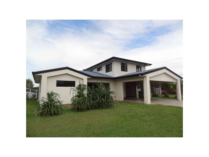 7 The Crescent, North Mackay QLD 4740