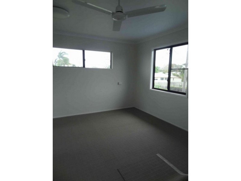 7 The Crescent, North Mackay QLD 4740