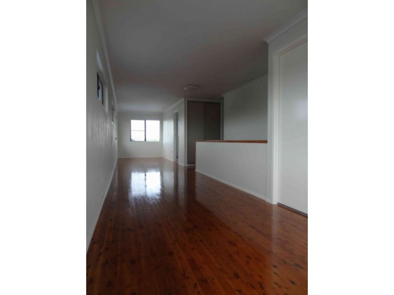 7 The Crescent, North Mackay QLD 4740