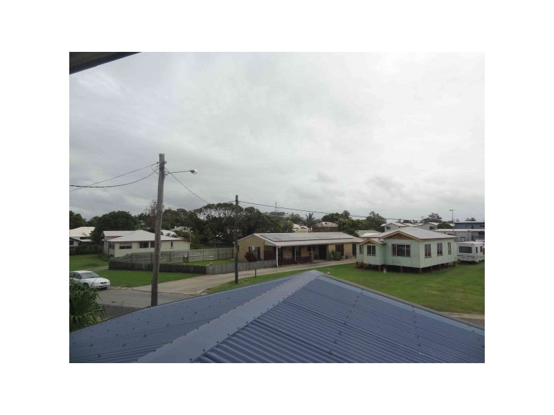 7 The Crescent, North Mackay QLD 4740
