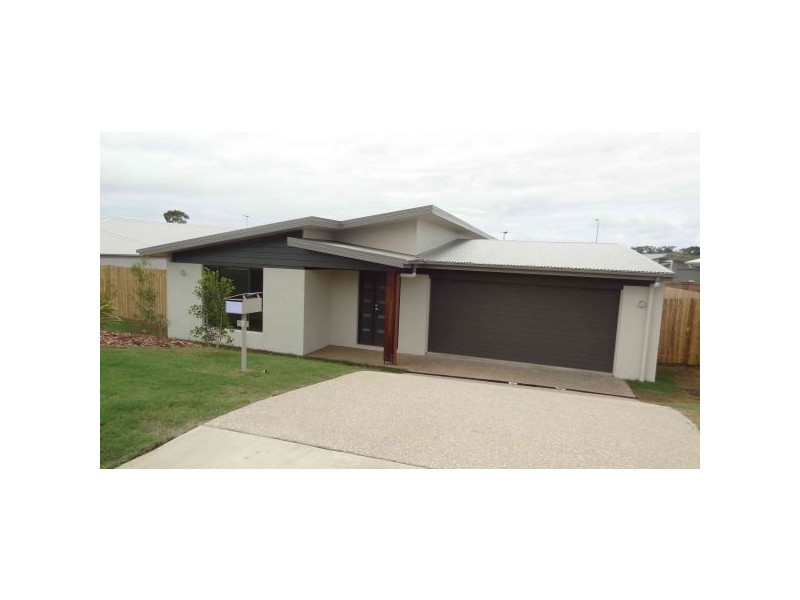 7 Eales Road, Rural View QLD 4740
