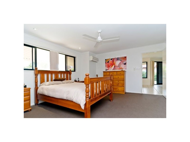 4 Lamandra, Sippy Downs QLD 4556