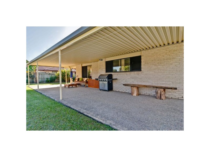 4 Lamandra, Sippy Downs QLD 4556